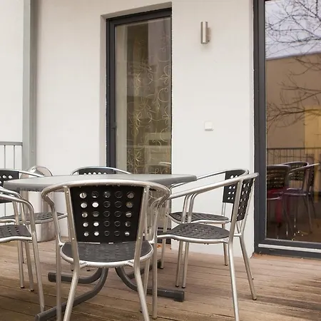 Hentschels Apartments * لبسيا